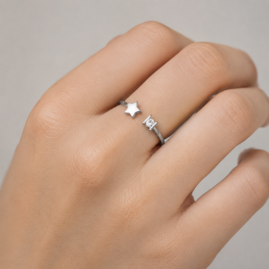 Anillo estrella con punto de luz Plata 925