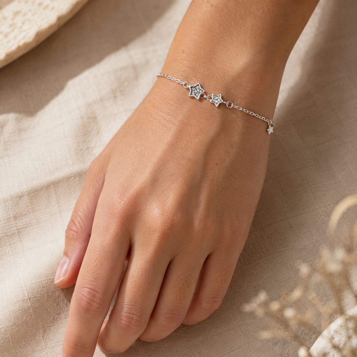 Pulsera tres estrellas con micro circones